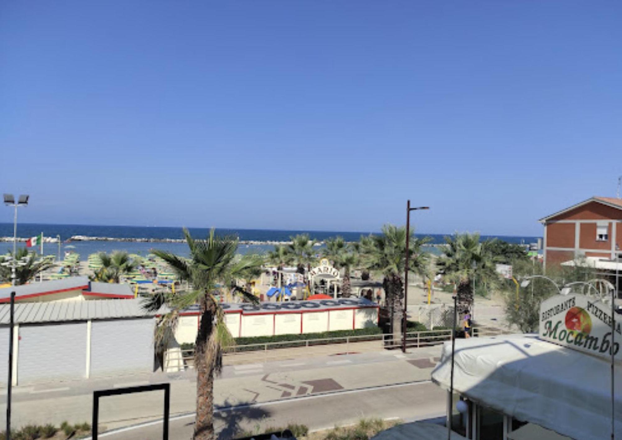Hotel Bonaria Rimini Exteriér fotografie